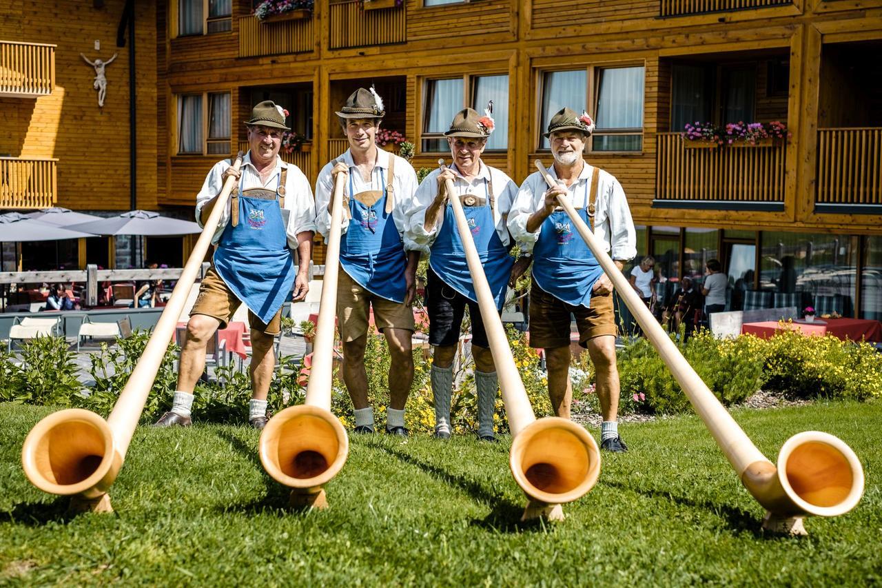 Sporthotel Floralpina Alpe Di Siusi Extérieur photo